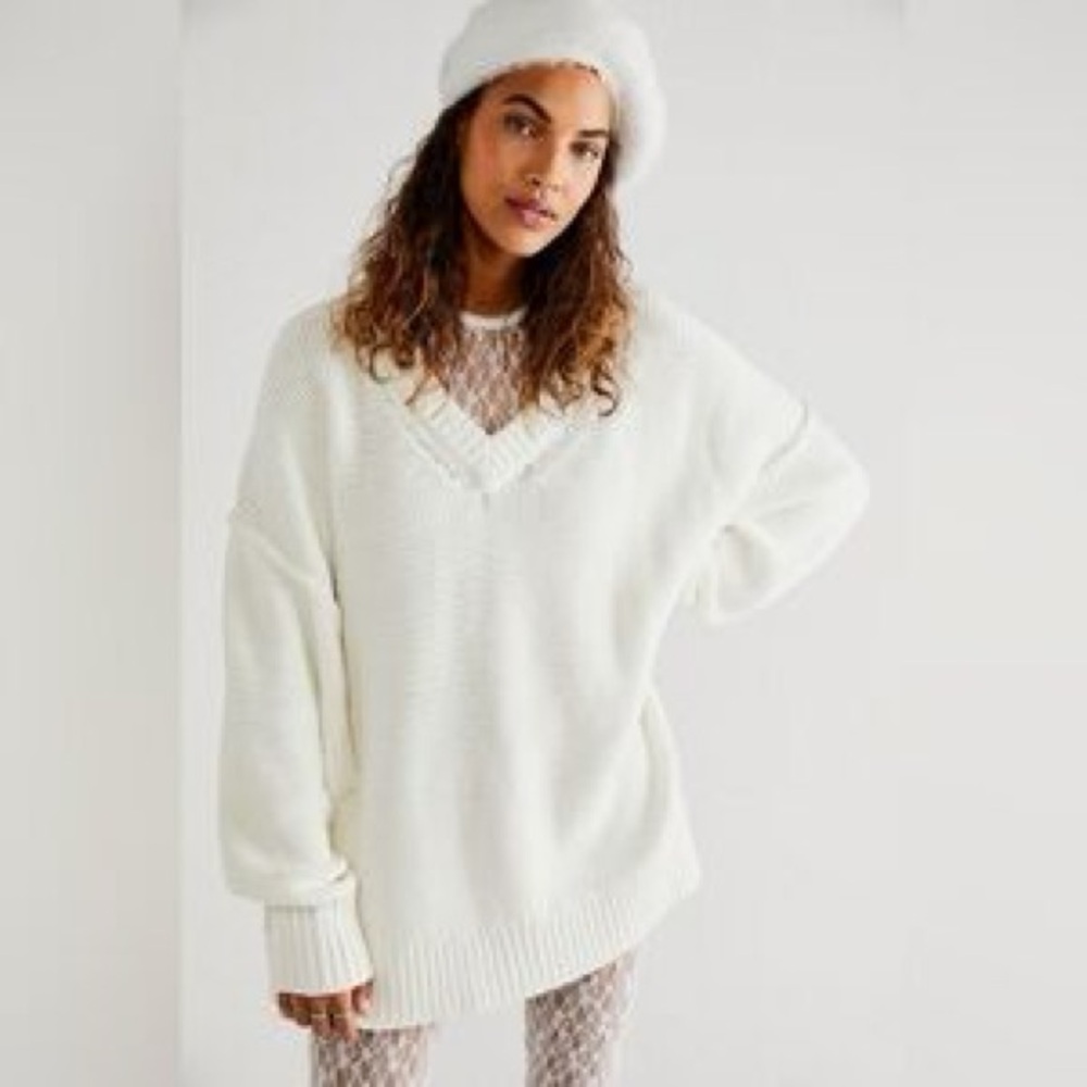 Free People Alli V-Neck Sweater NWOT